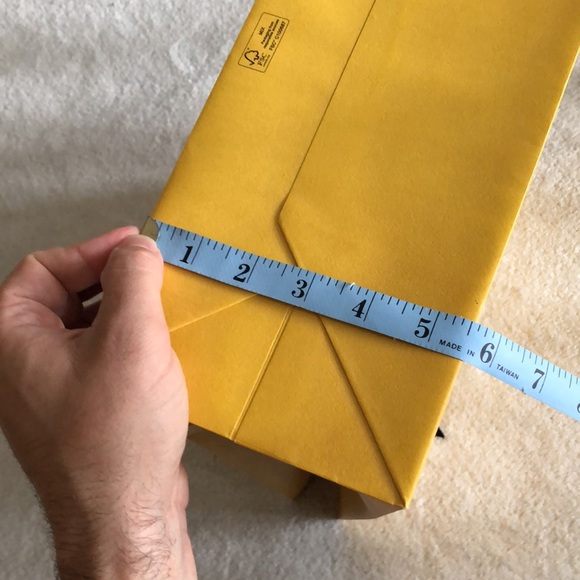 Classic Fendi Shopper - Picture 11 of 11